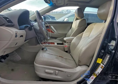 2011 Toyota Camry Se z USA, uszkodzony, nr VIN 4T1BK3EK0BU630946